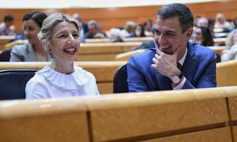 Pedro Sánchez y la vicepresidenta Yolanda Díaz/Multimedia.